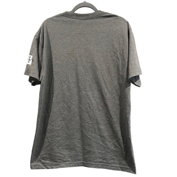 Disney Tshirt size L - Picture 3 of 3